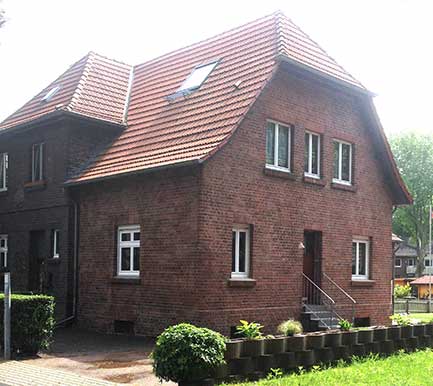 haus-sandstrahlen.jpg - 39,8 KB